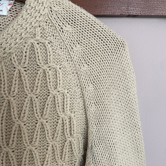 Vintage Virgin Acrylic Cream Knit Cardigan - Picture 4 of 8